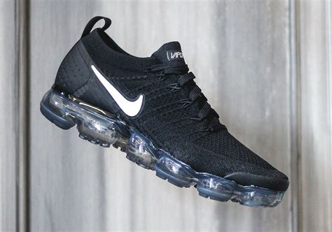 nike air vapormax flyknit 2 schwarz weiß|cheap nike vapormax flyknit 2.